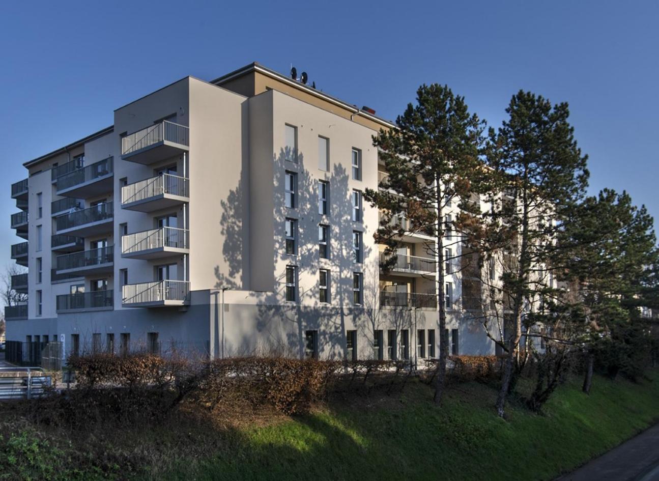 Domitys Les Sequanes Aparthotel Chalon-sur-Saone Exterior photo